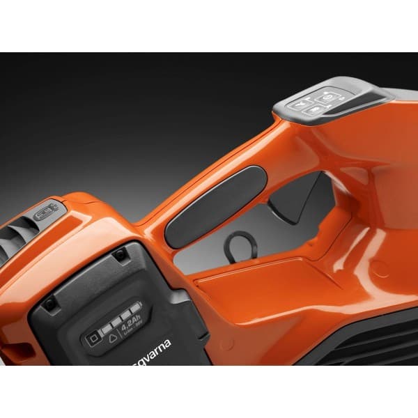 Soplador a batería 320iB HUSQVARNA
