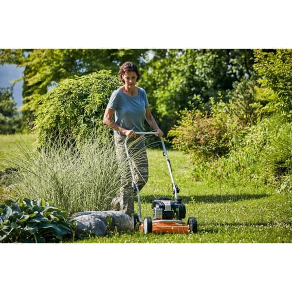 Cortacésped de gasolina RM 2.2 R STIHL