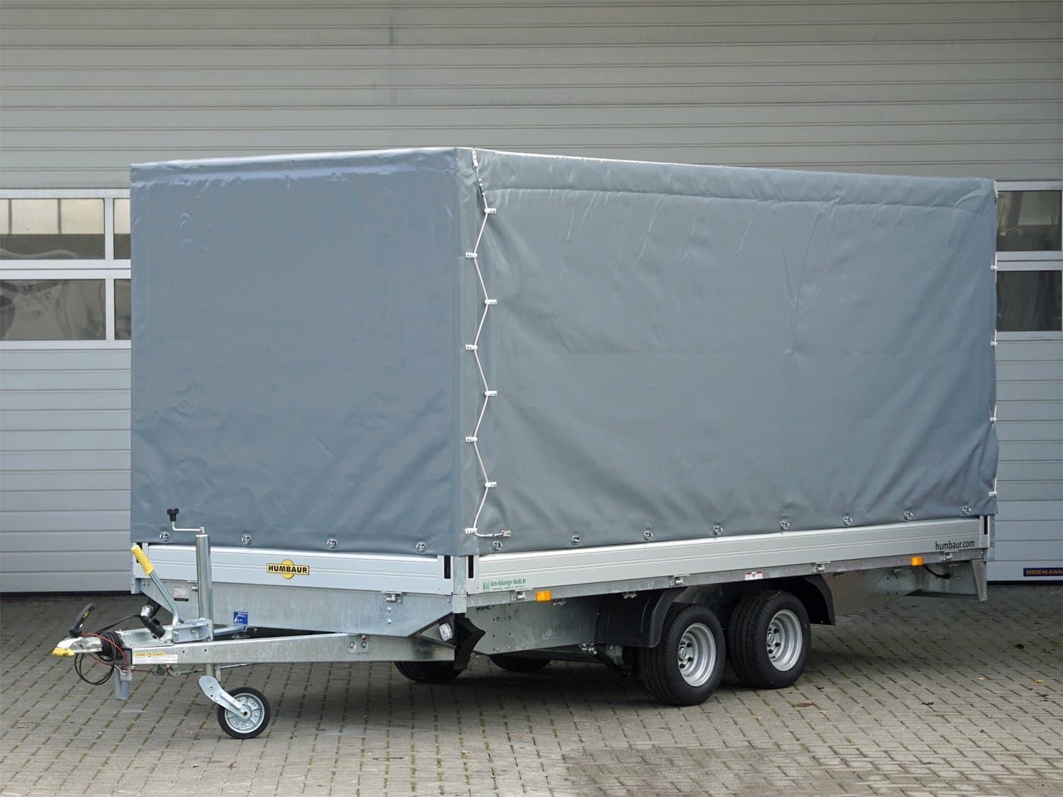 Humbaur HN254118 – Anhänger – Planenaufbau 1.800 mm