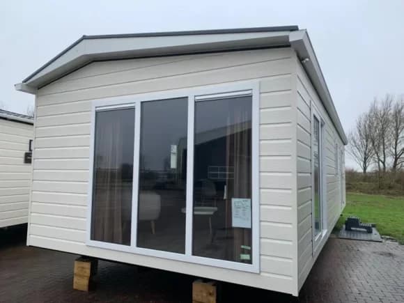 Mobilheim T2 Taro – 42 m², 10,50×4 m, 2 Zimmer, 4 Betten, voll ausgestattet, sofort lieferbar
