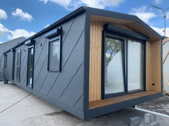 Luxus-Mobilheim VTT XL – 3 Dachluken, 3 Balkontüren, 3 Badezimmer, 2 Schlafzimmer, voll ausgestattet, sofort lieferbar