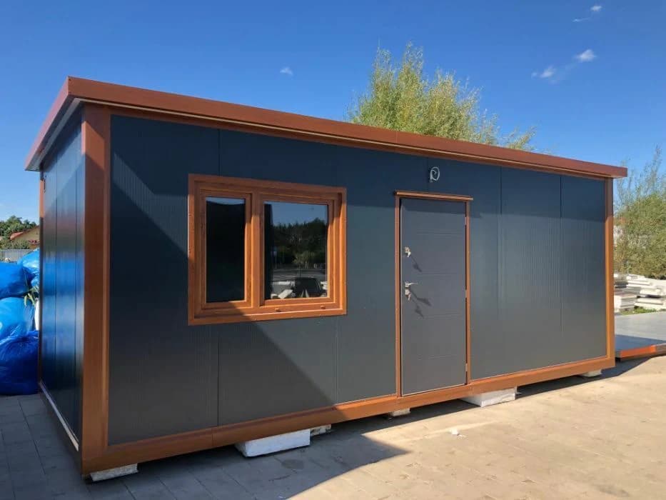 Bewohnbarer Container 6 × 3 m – Wohnmodul mit 100‑mm‑Sandwichpaneelen, Bad, Küchenzeile und kompletter Elektroinstallation