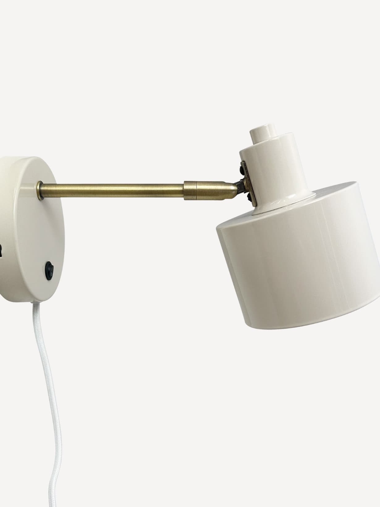 Lampe murale en métal, Ocean Beige  - DYBERG 