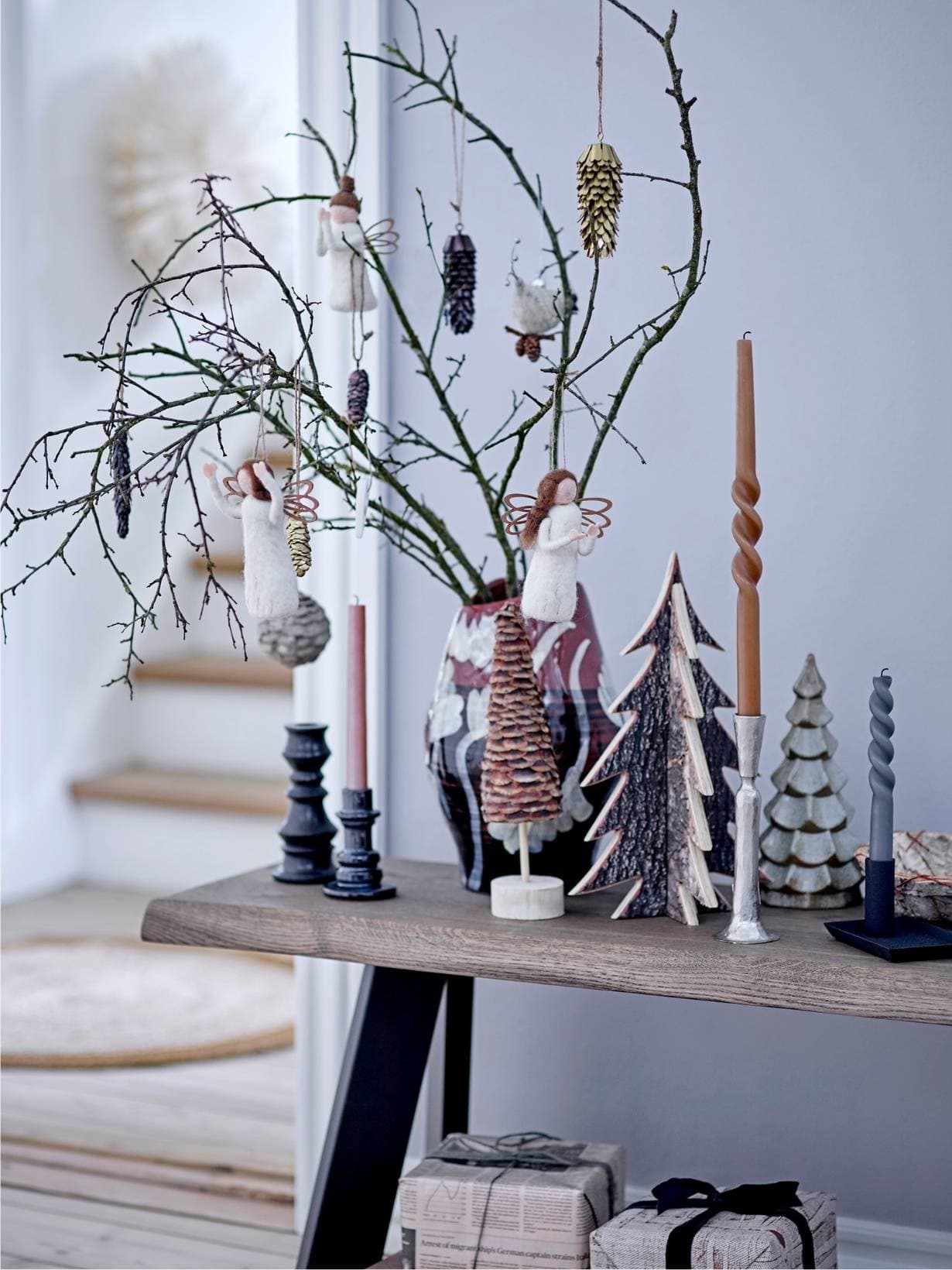 Arbre de Noël en pomme de pin H30 cm, Otu   - Bloomingville 