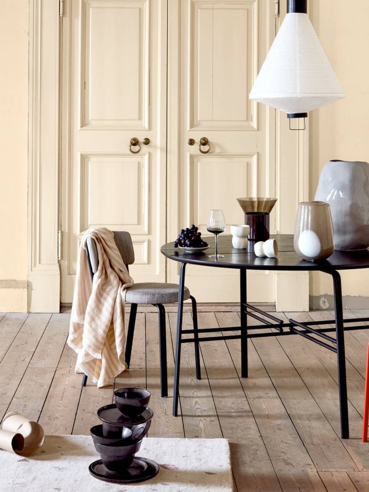 Chaise en fer et textile, Oda Noir  - Broste Copenhagen 