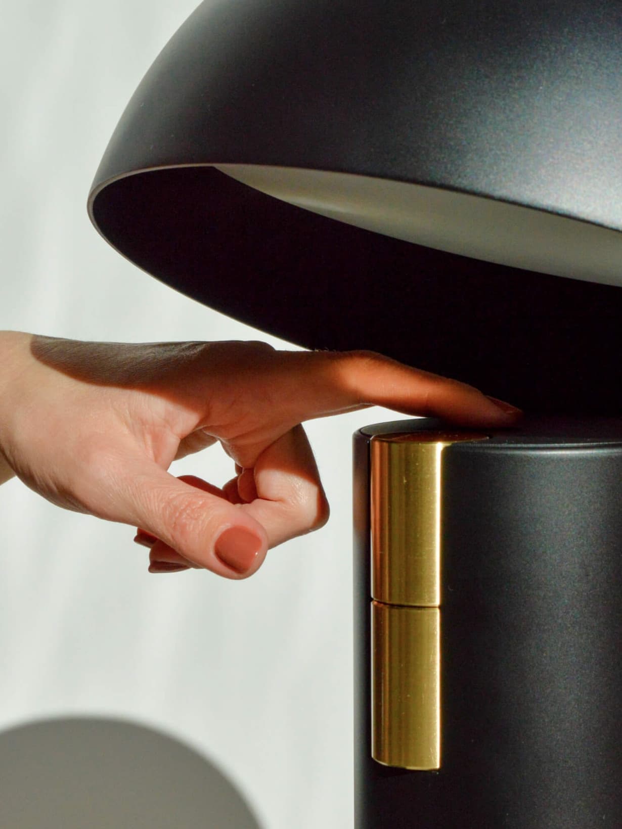 Lampe, Alto Enceinte Noir  - Jaune Fabrique 