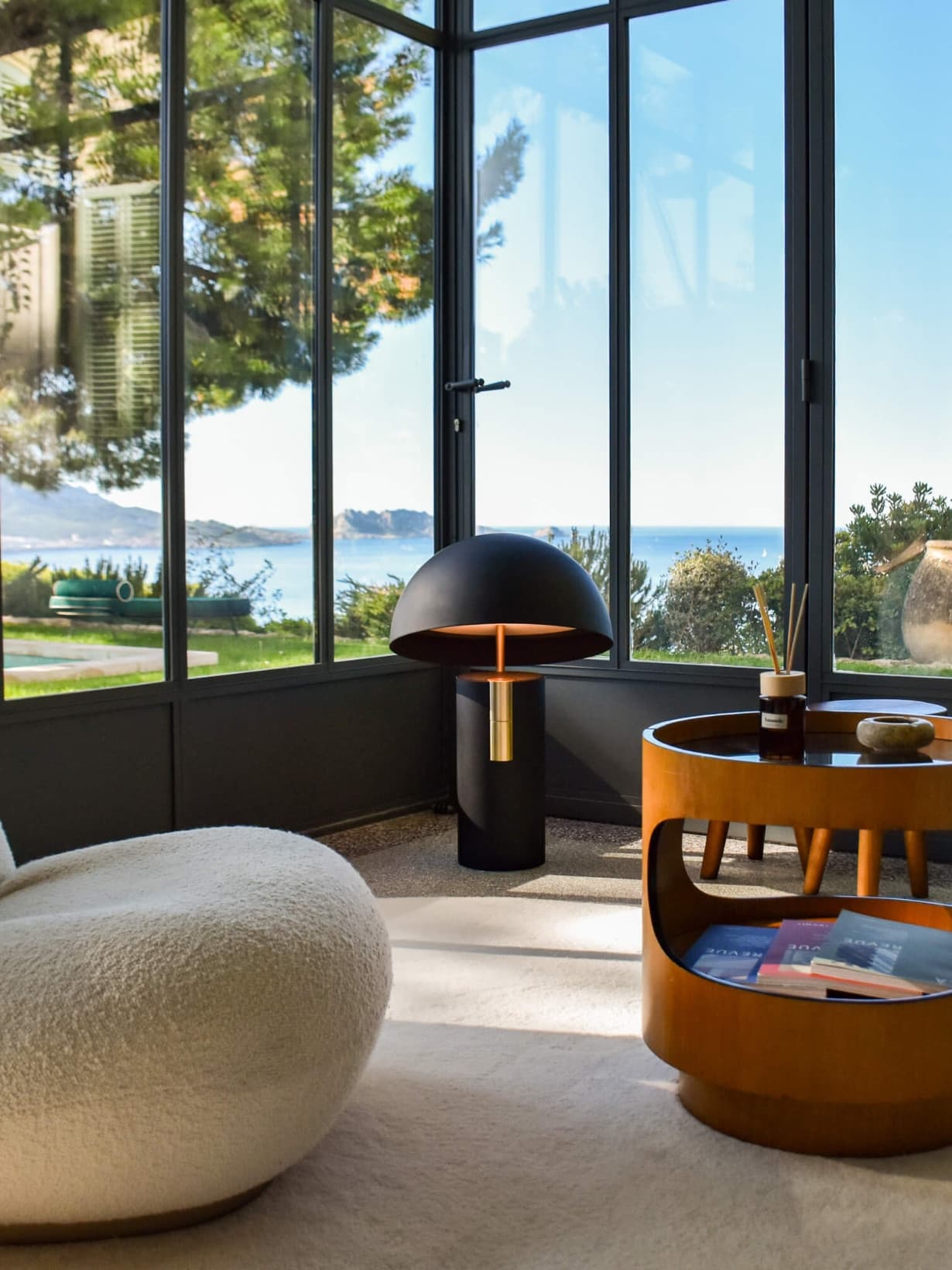 Lampe, Grande Alto Enceinte Noir  - Jaune Fabrique 