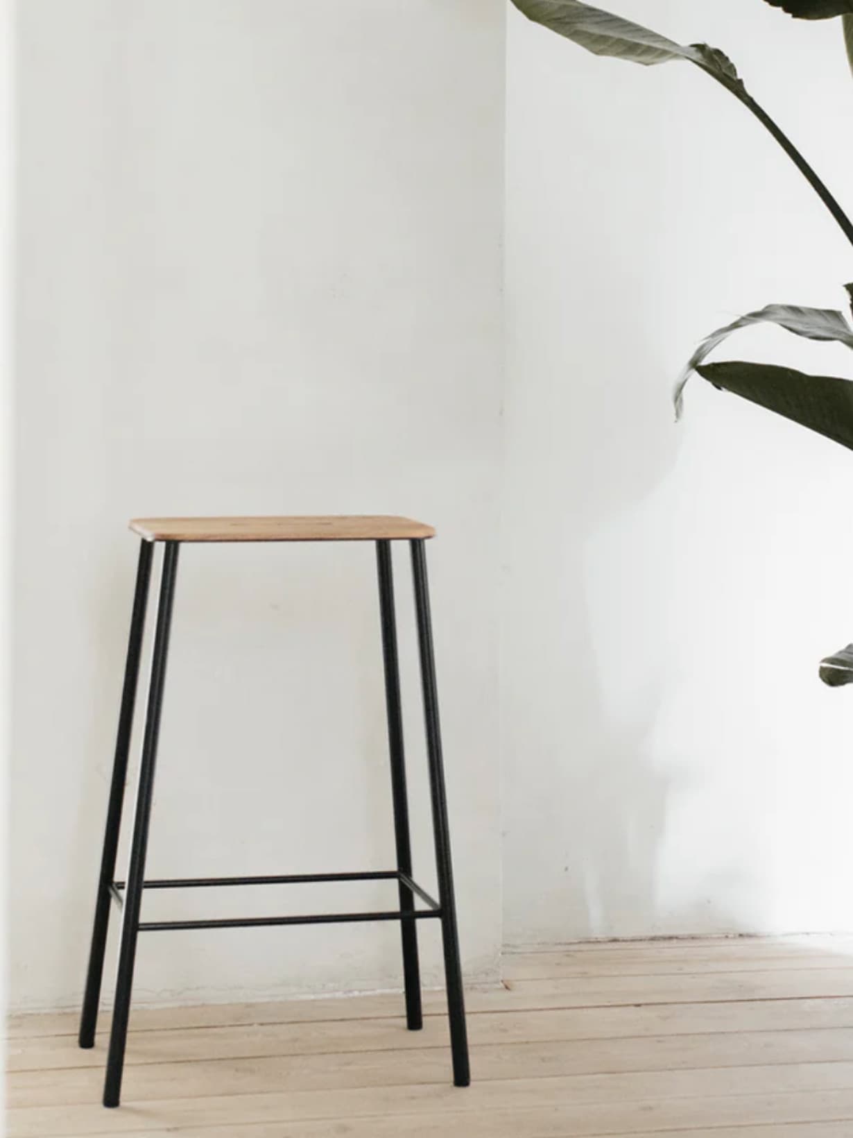 Tabouret, Adam Chêne / Noir H65 - Frama 