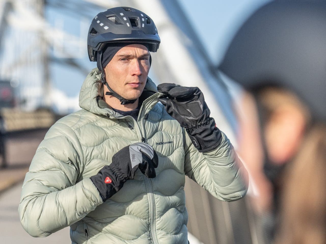 Bonnet fin sous casque