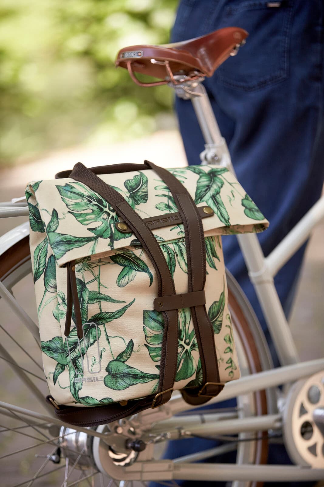 Sacoche sac à dos Basil Evergreen (2 design)