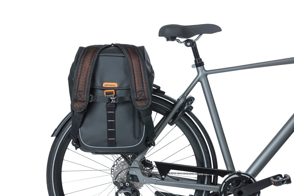 Basil Miles Tarpaulin sac à dos vélo 17L