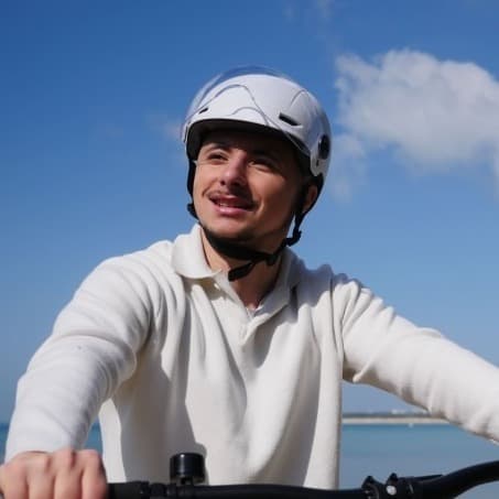 Casque visière éco blanc ou noir