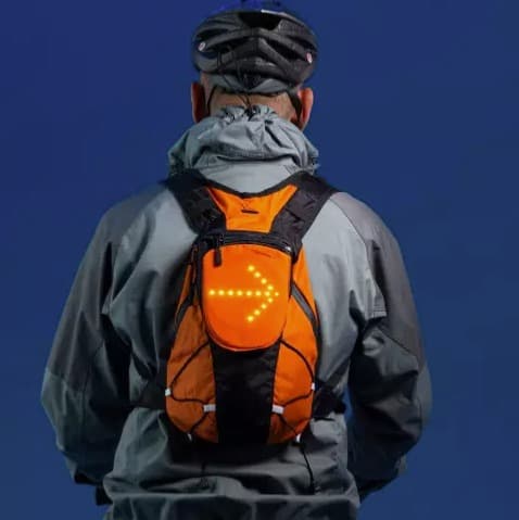 Sac avec fléchages lumineux LED 5L