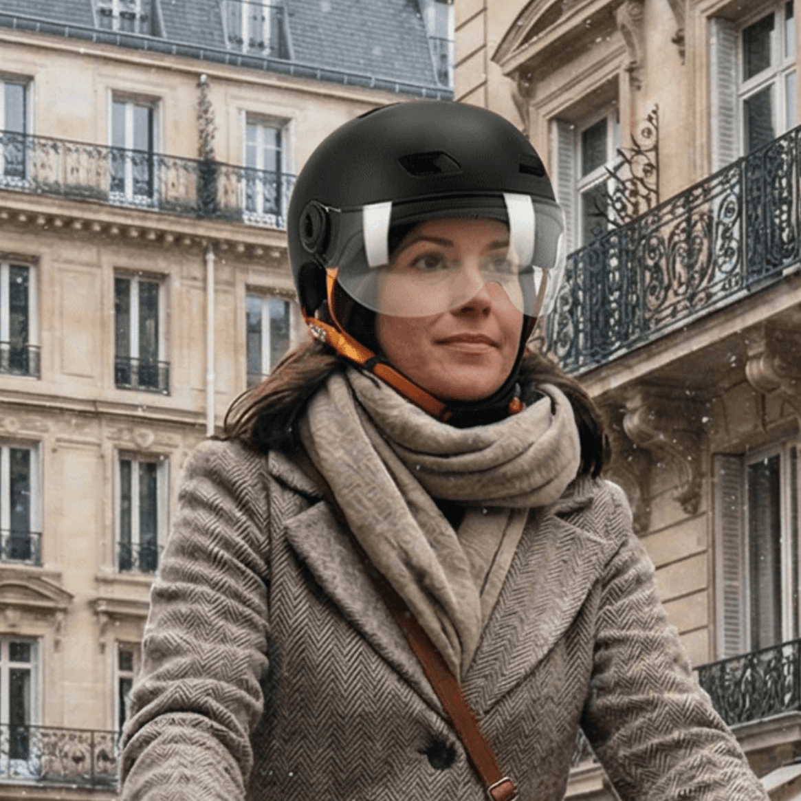 Casque urbain Optimiz avec visière (3 couleurs)