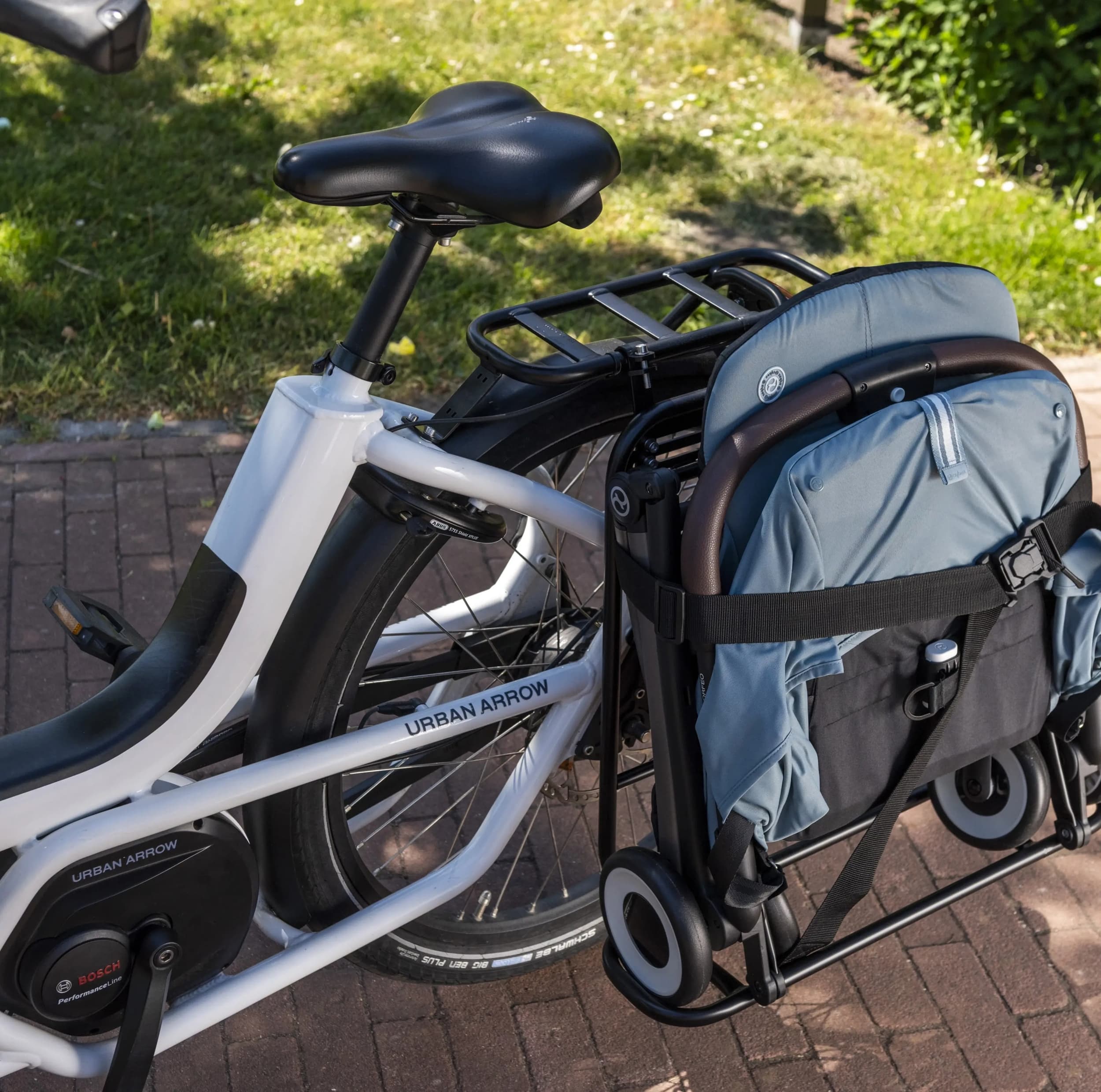 Support poussette vélo