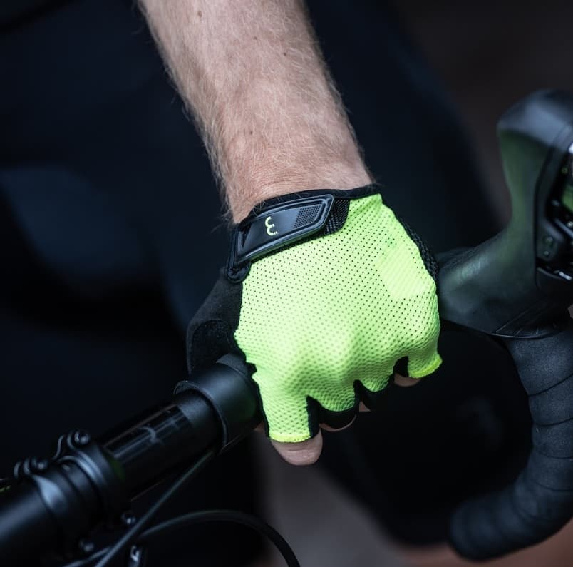 Gants aérés jaune vélo