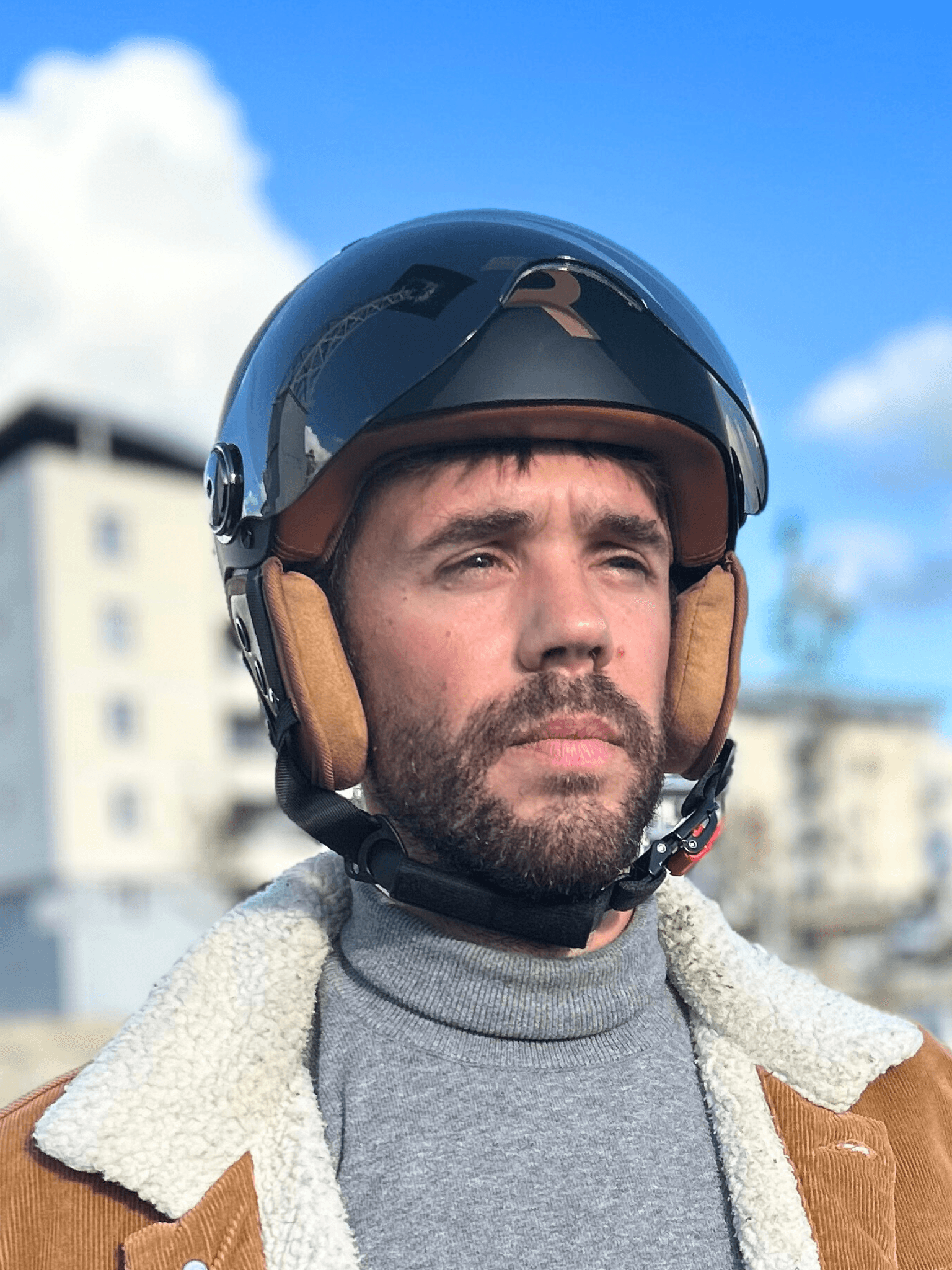 Casque vélo visière premium Revoe