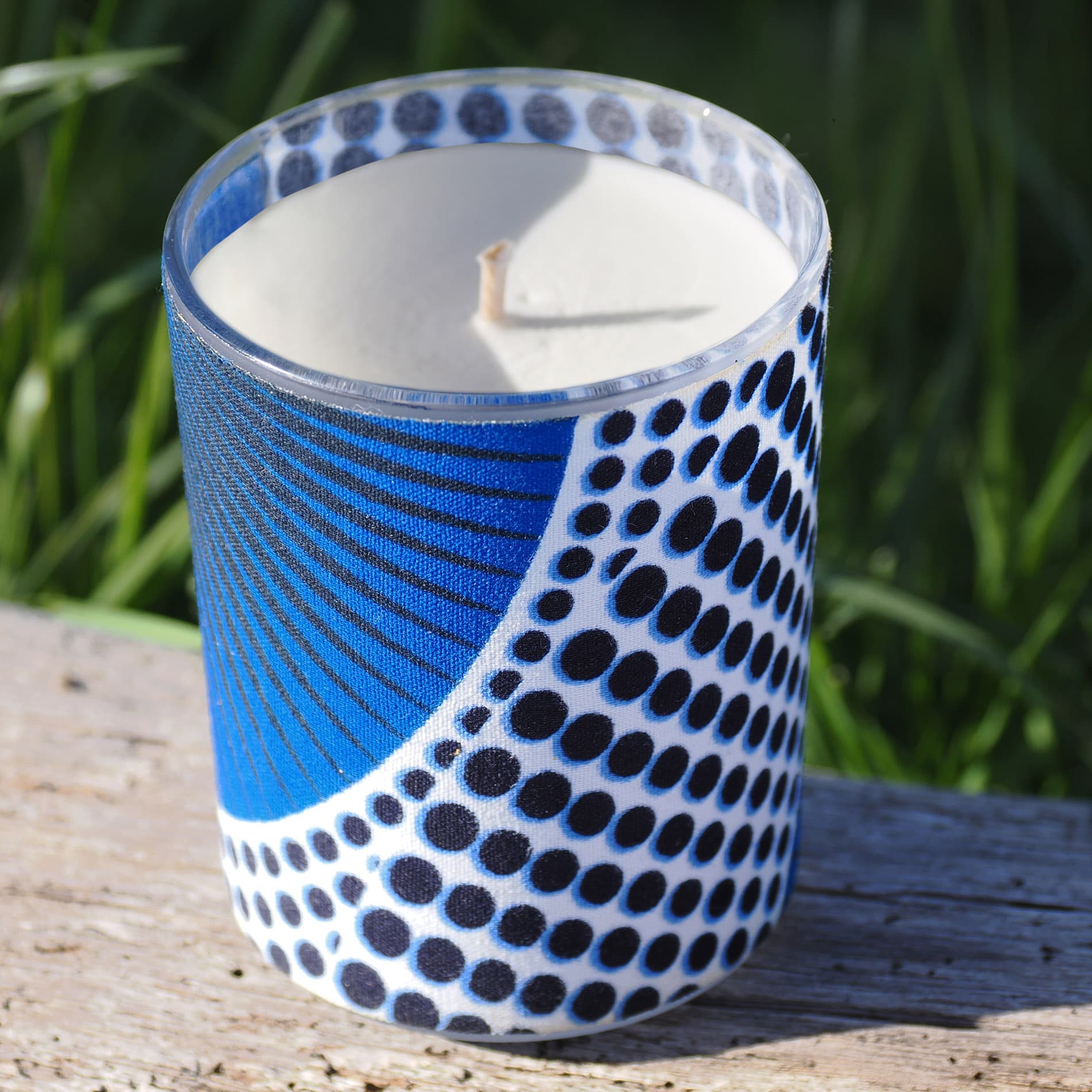 SEGOU POINT Bougie parfumée aux motifs géométriques bleu