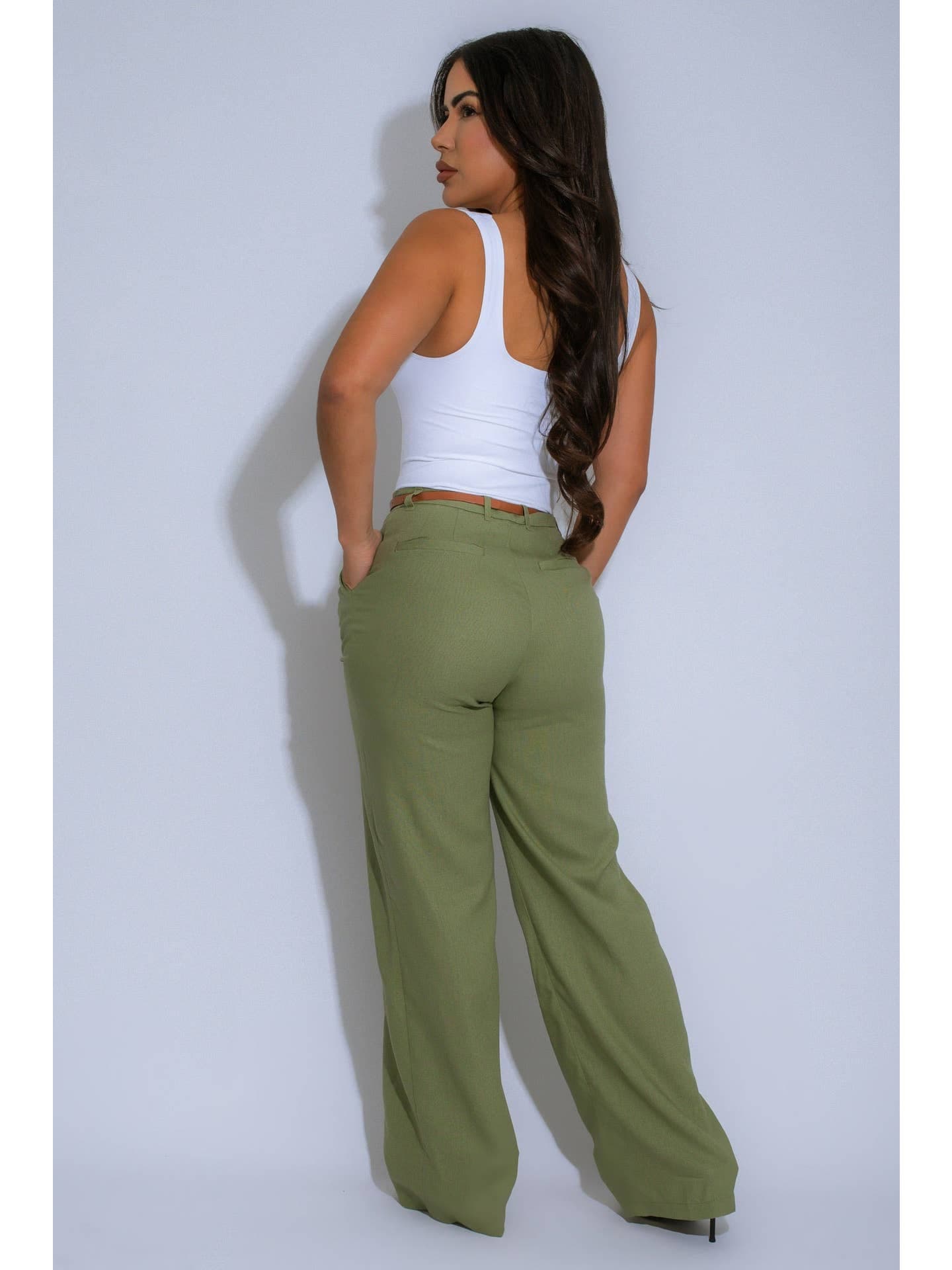 PANTALON EN LIN CEINTURÉ