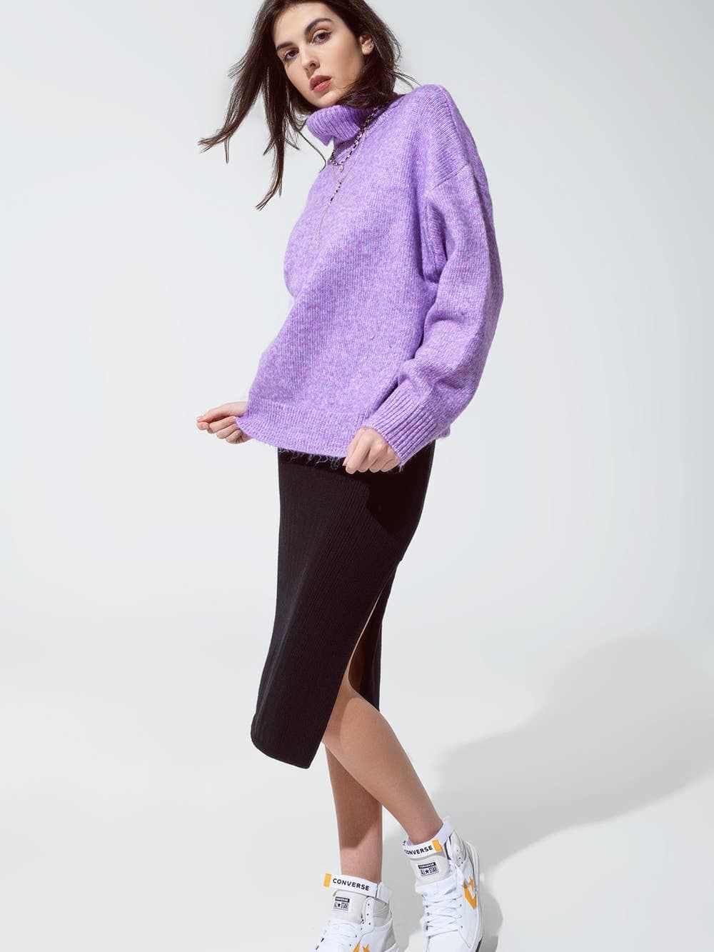 Pull violet à col roulé