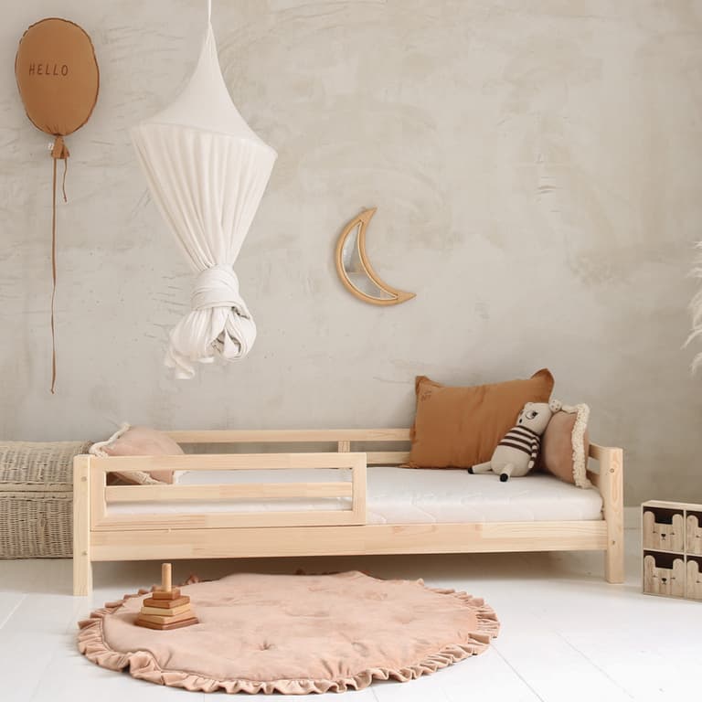 Lit 90x200 barrière et sommier inclus pieds 10 cm Myléna Bois