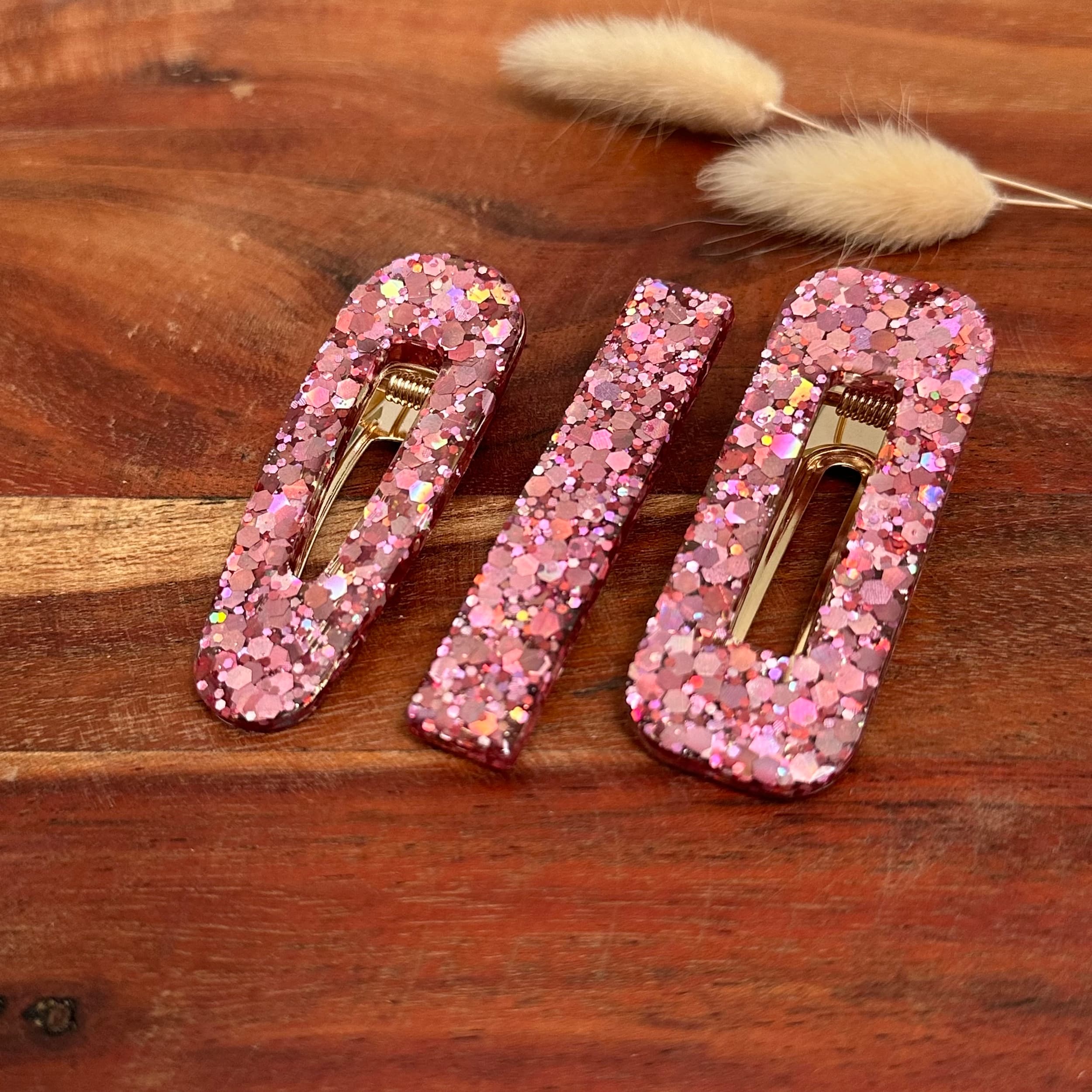 barrette résine paillette rose (pink)