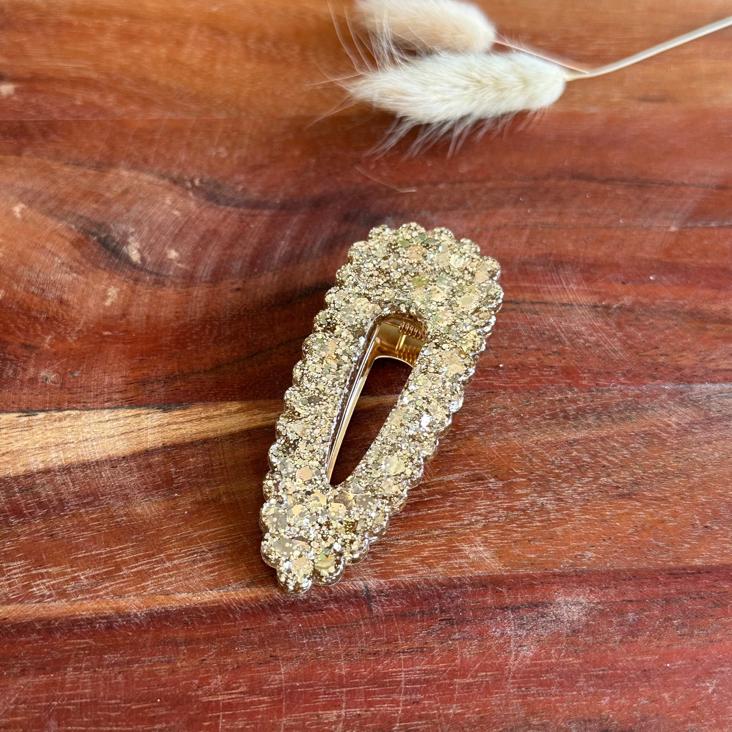 barrettes résine grand format or paillettes 7,2 cm