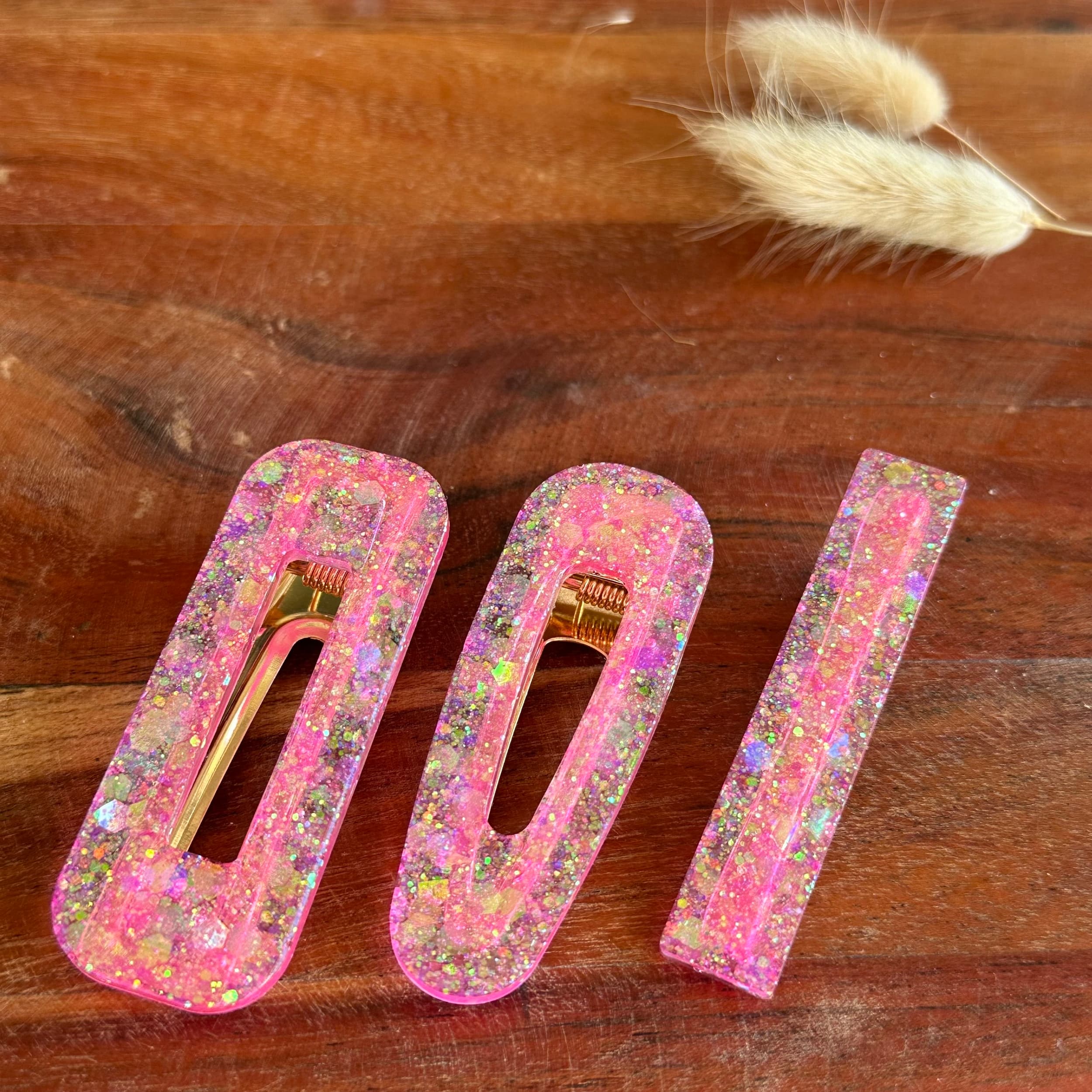 barrette résine paillette rose