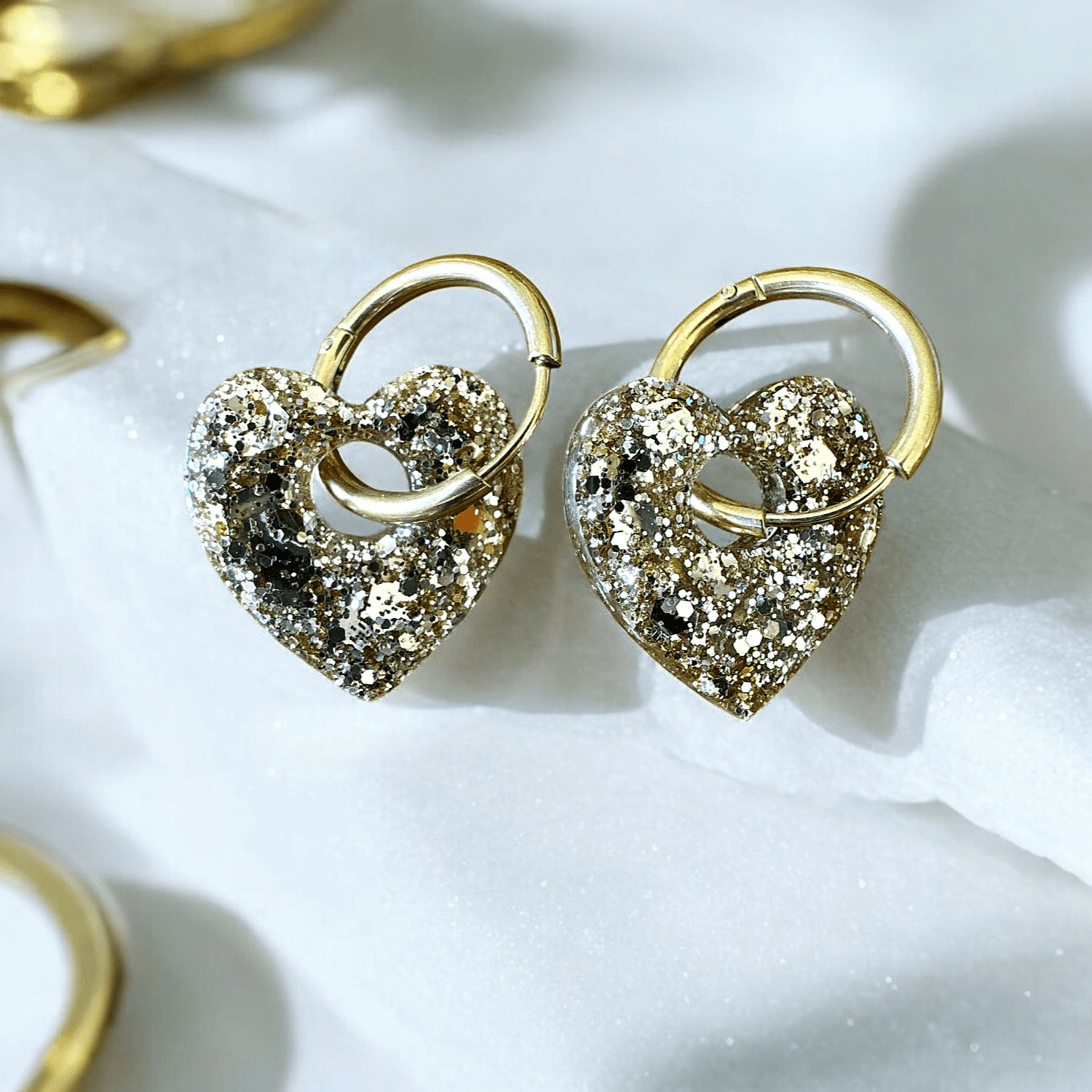 Boucles d'Oreilles Coeur Pailleté or