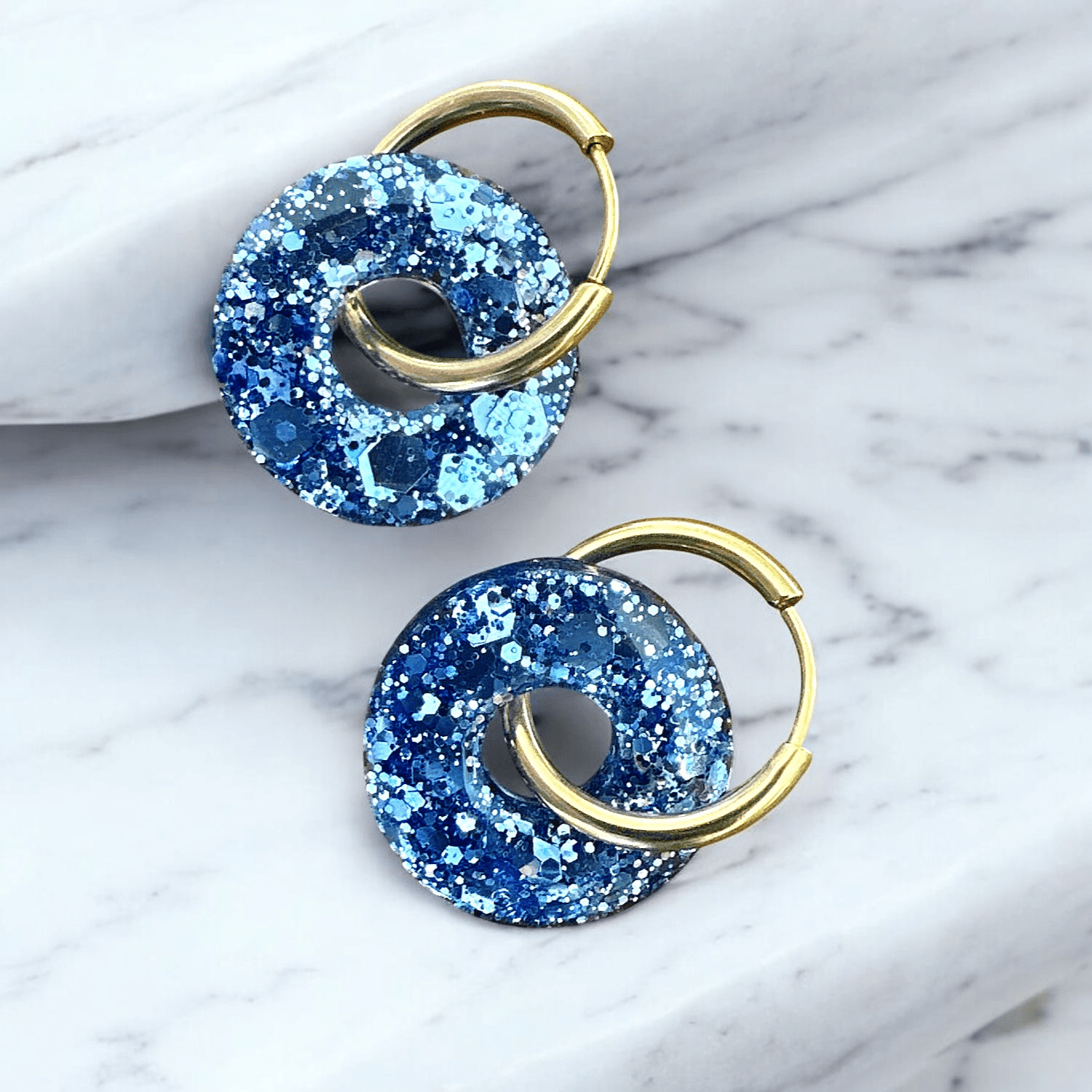 Boucles d'Oreilles cercle Pailletées Bleu denim