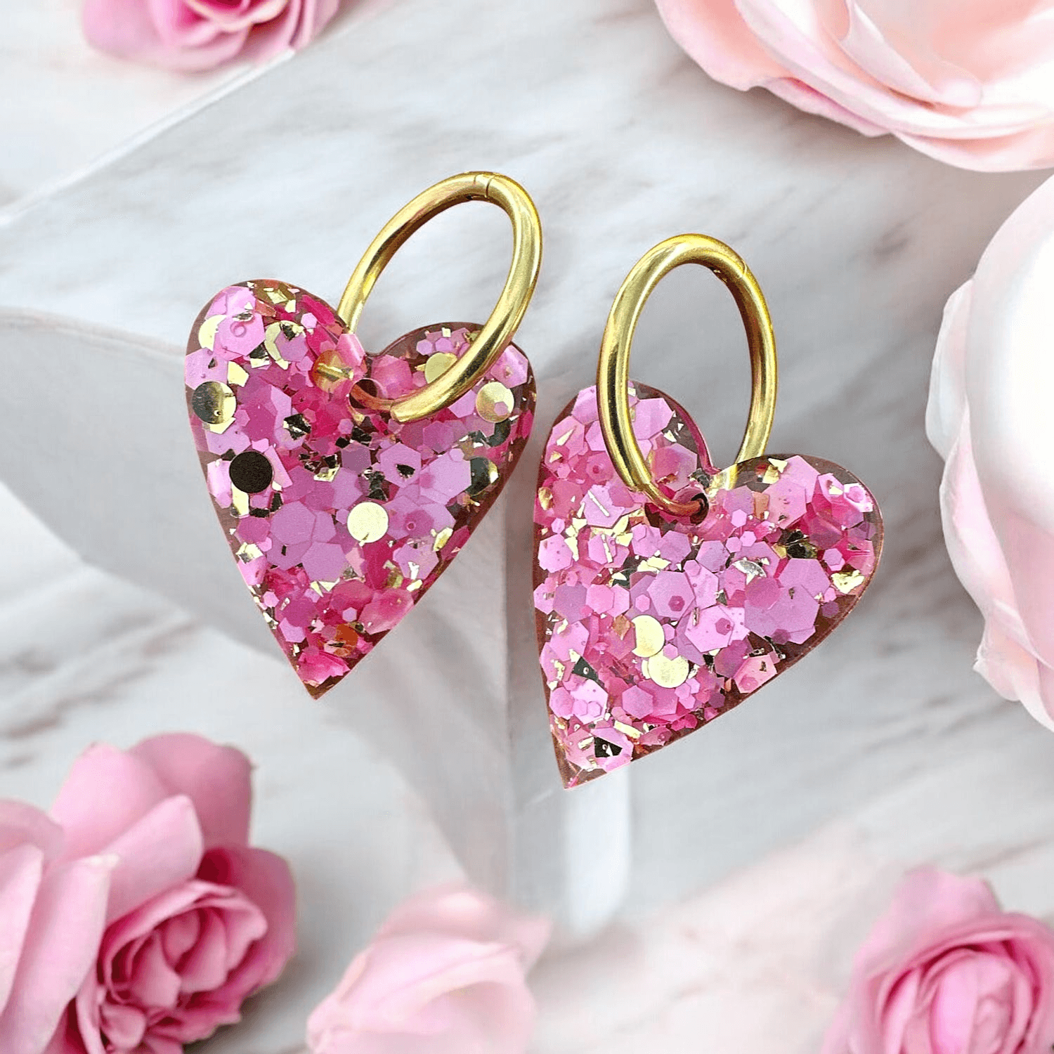 Boucles d'Oreilles maxi Cœurs  paillettes rose et or