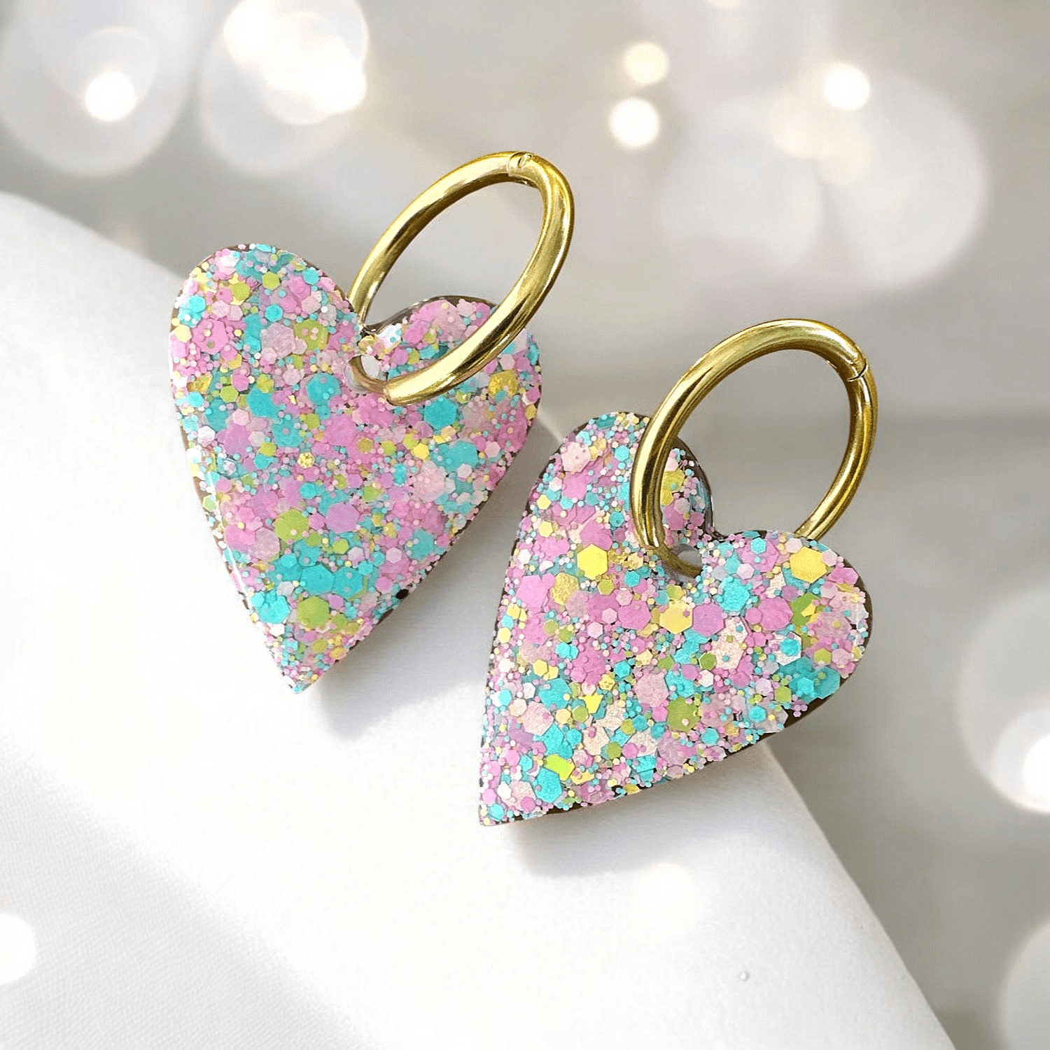Boucles d'oreilles maxi cœur pailleté multicolore