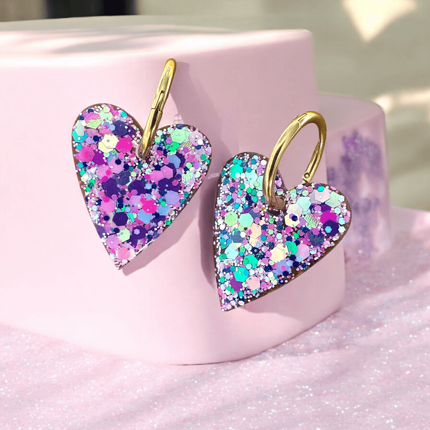 Boucles d'Oreilles maxi Coeur Givré Pailleté