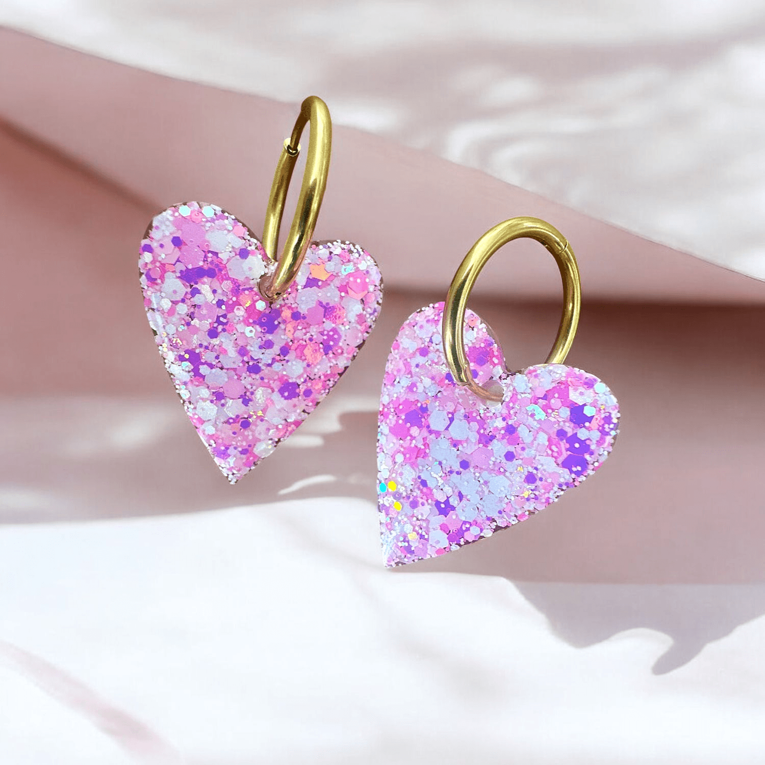 Boucles d'oreilles maxi Cœurs Scintillants rose blanc fushia