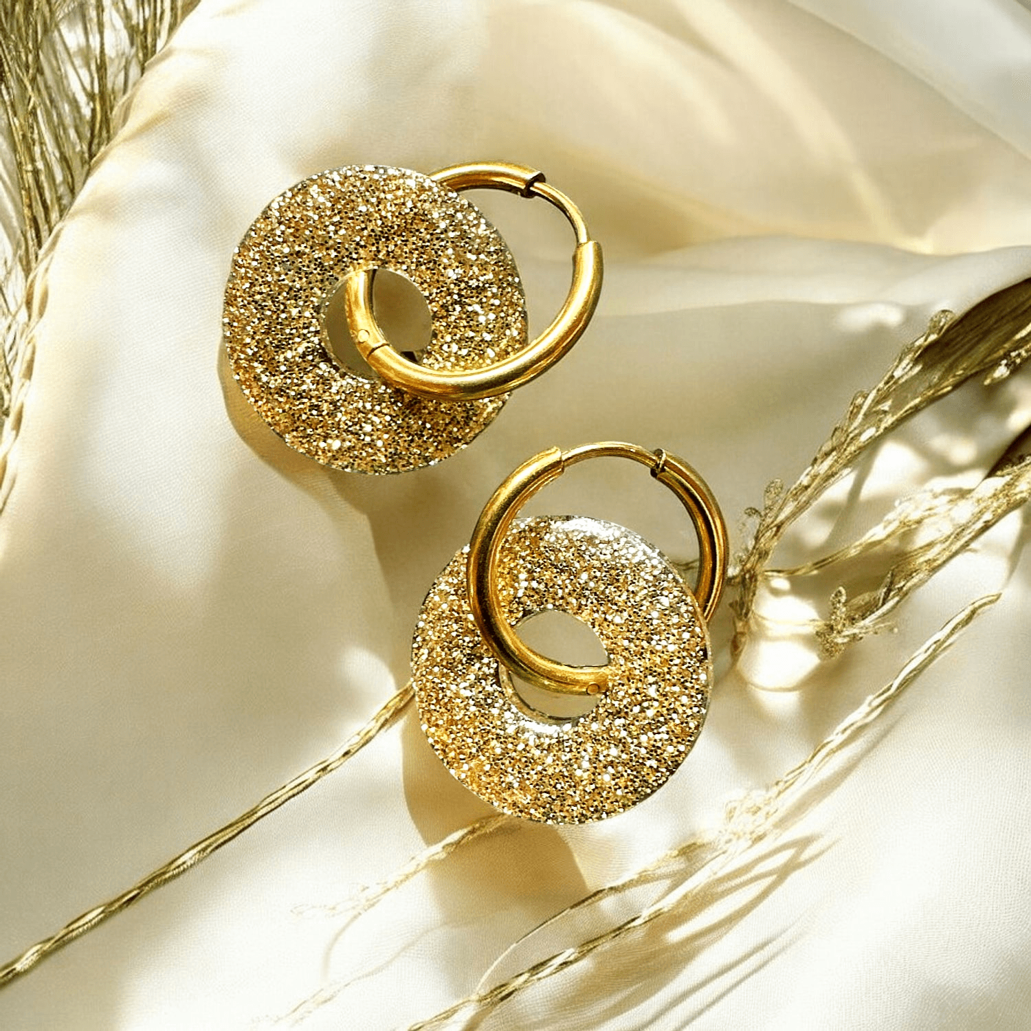Boucles d'oreilles cercle paillette fine or