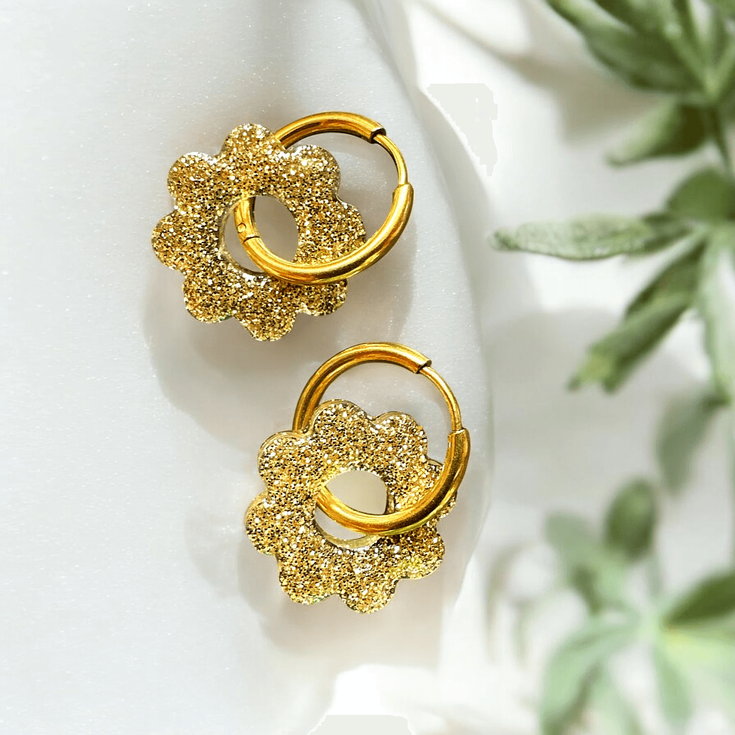 Boucles d'Oreilles soleil paillette fine or