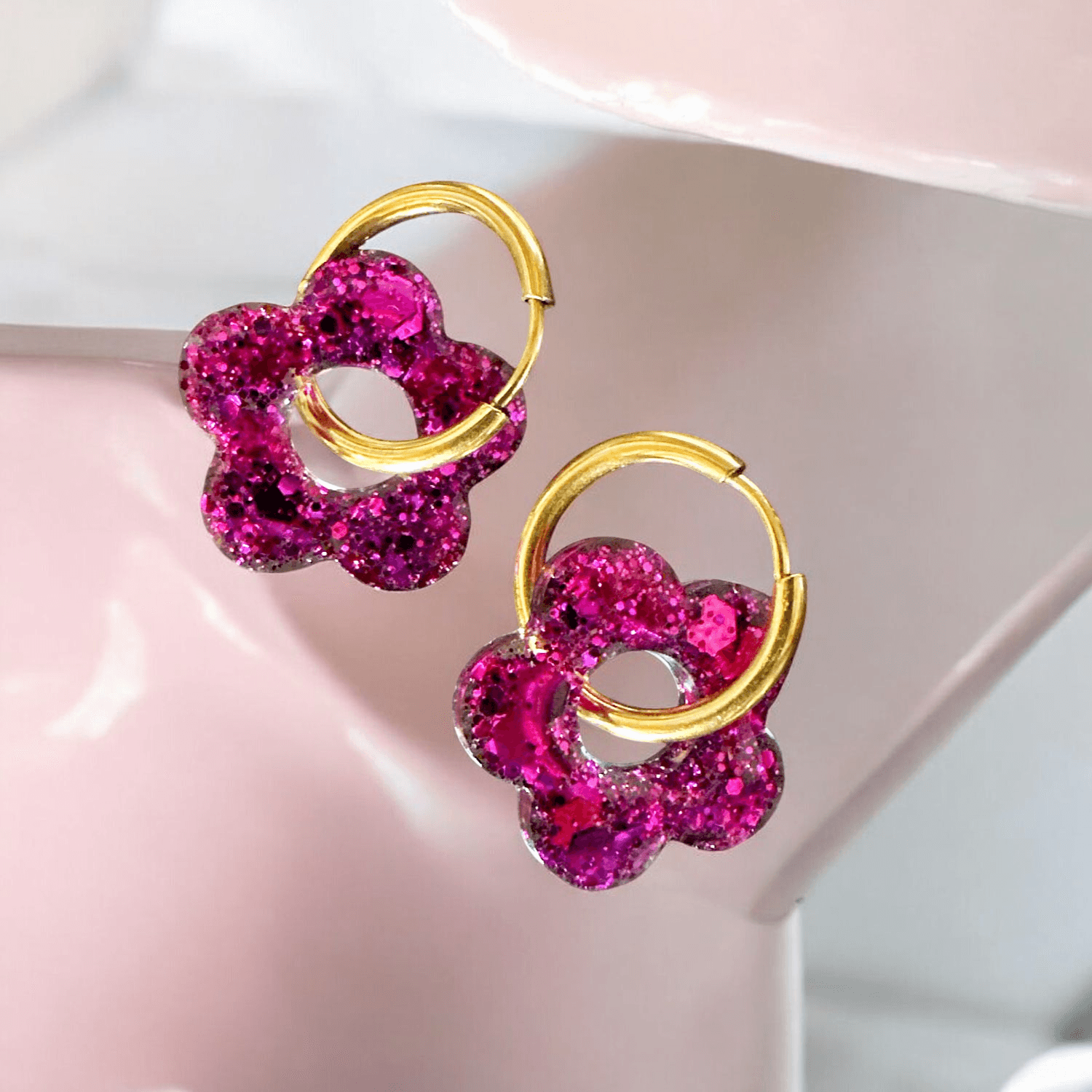 Boucles d'oreilles fleur paillette fushia