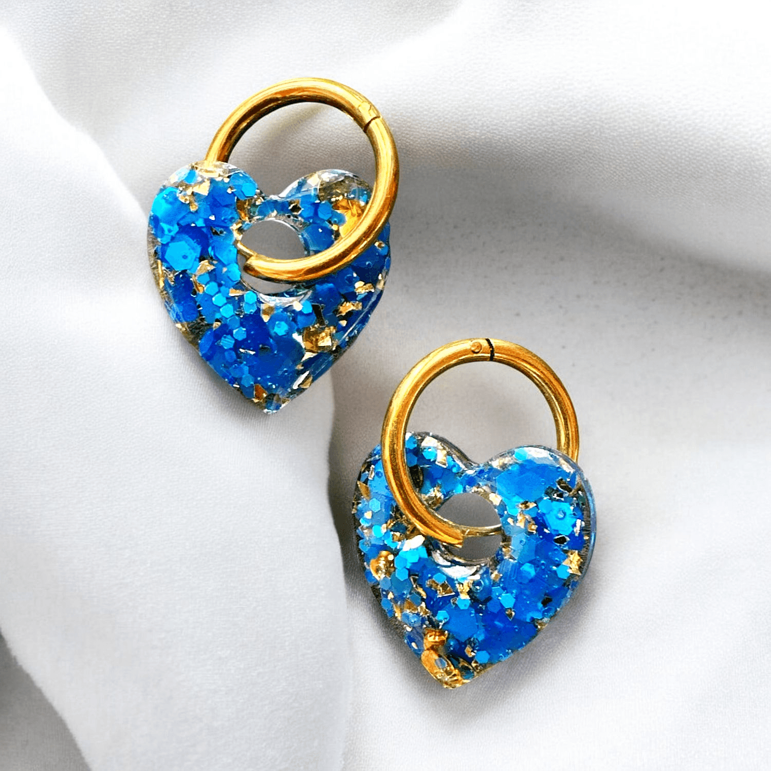 Boucles d'Oreilles Cœur paillette Bleu et or