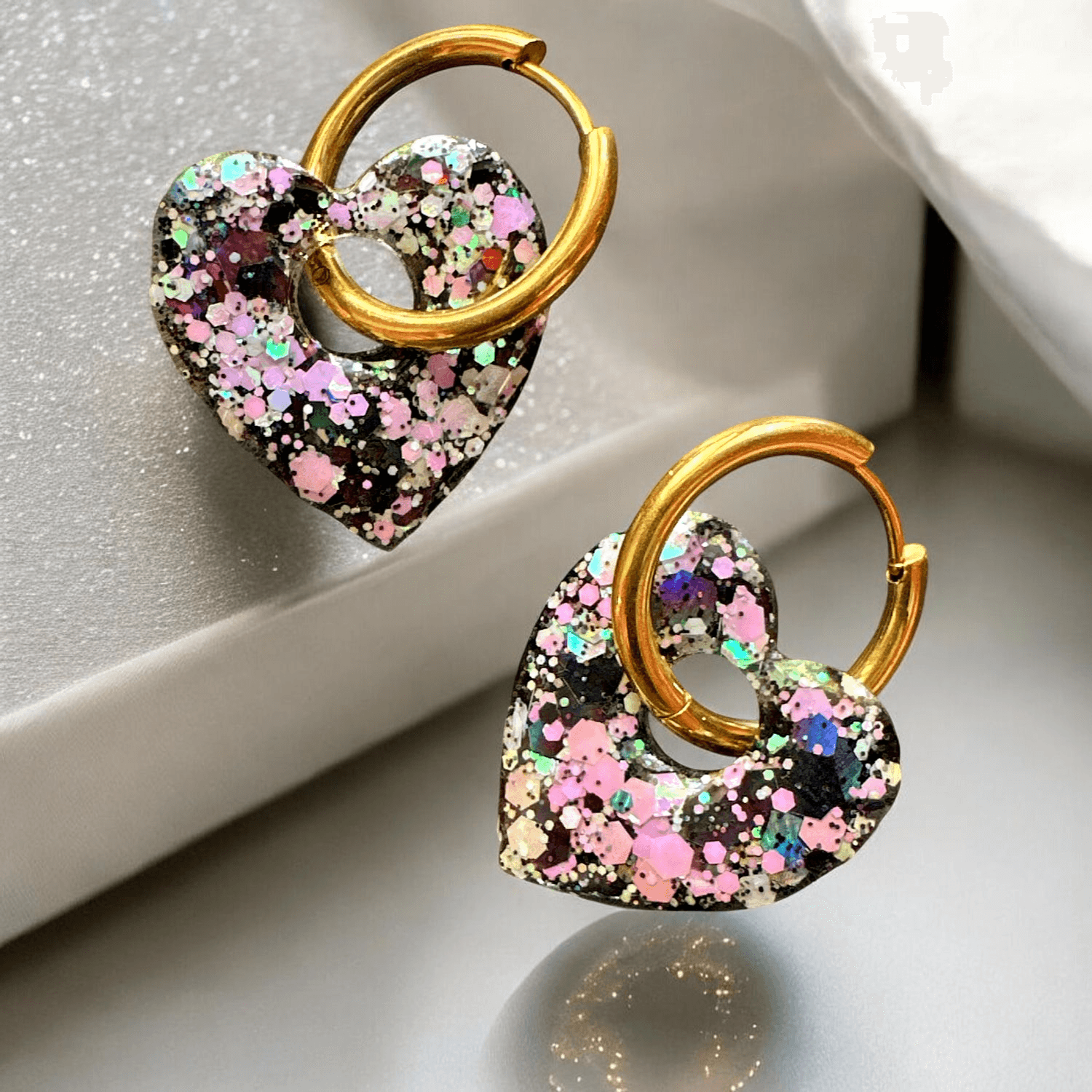 Boucles d'Oreilles Cœur Paillette noir rose et couleurs