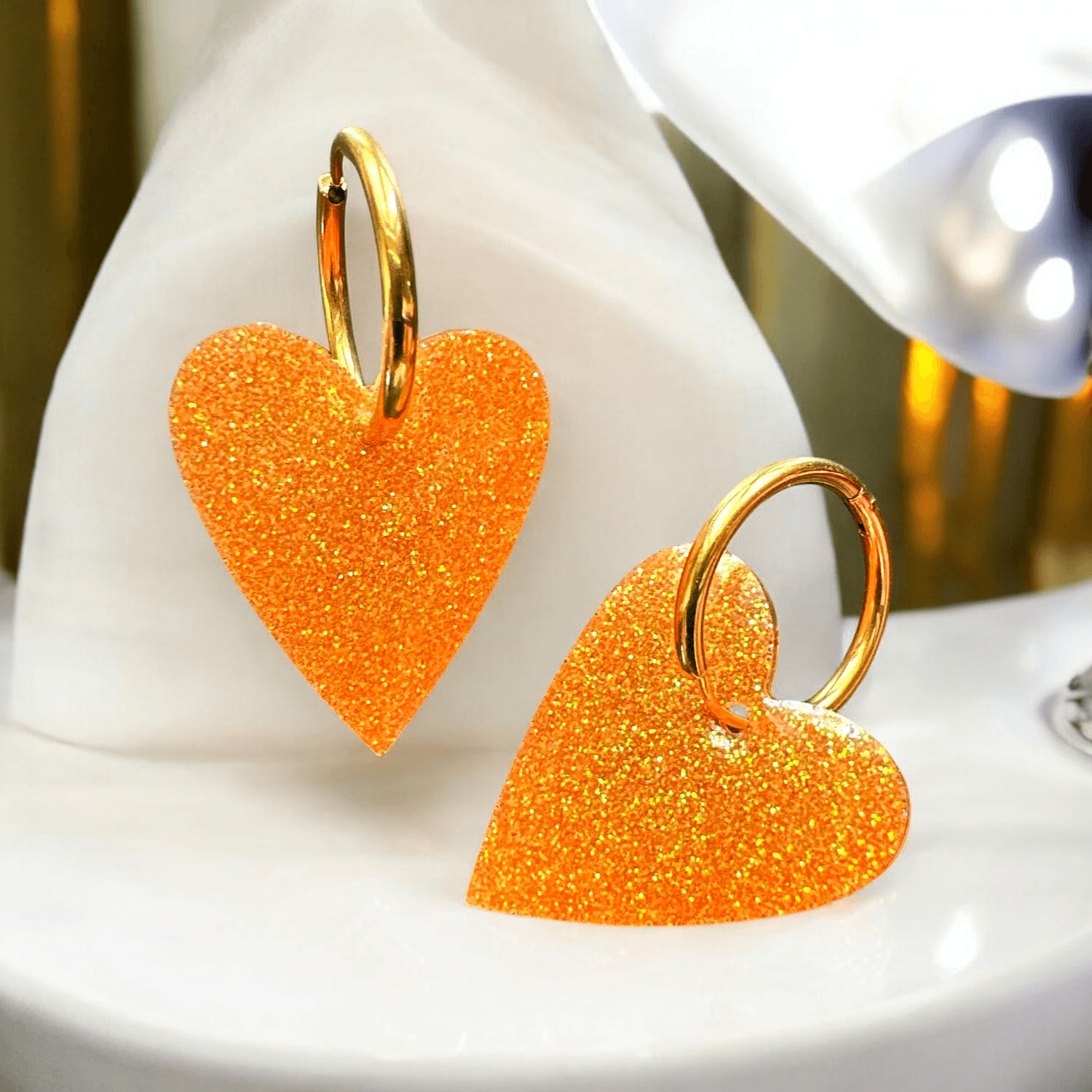 Boucles d'Oreilles maxi Cœur Paillette fine Orange
