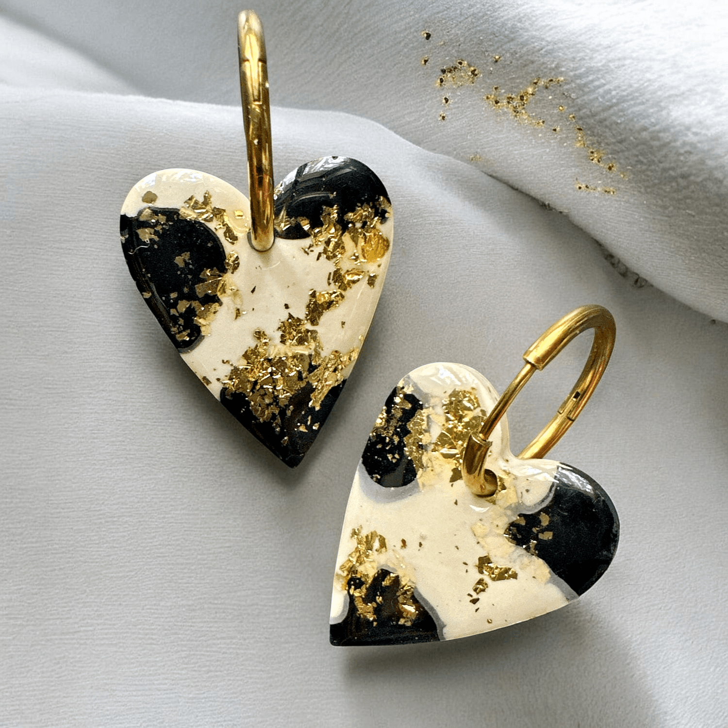 Boucles d'Oreilles maxi Cœur jesmonite léopard feuilles or
