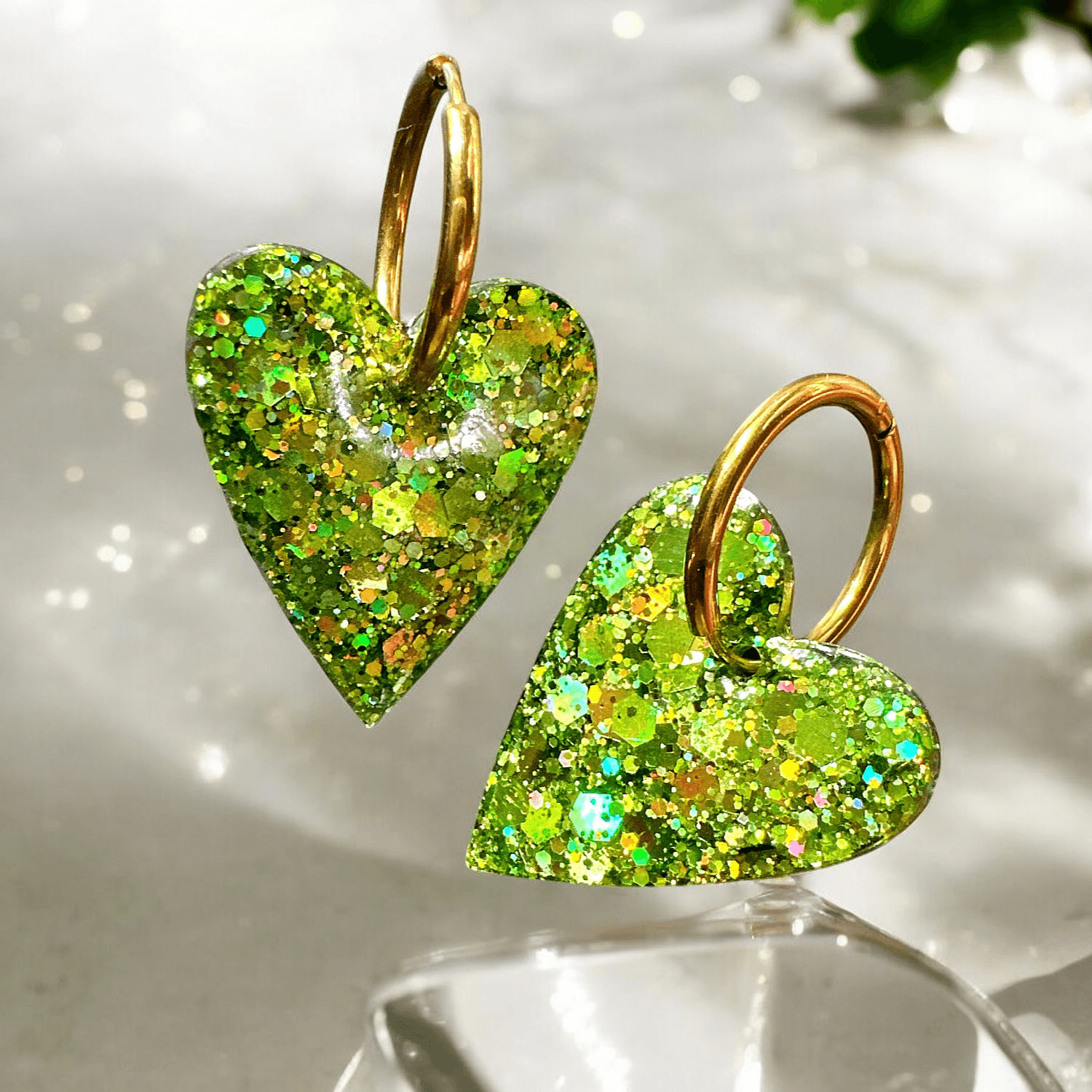 Boucles d'Oreilles Créoles maxi Cœur Vert tilleuil