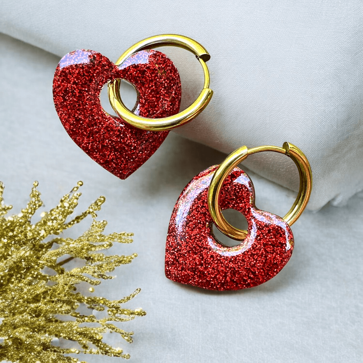 Boucles d'Oreilles Cœur paillette fine rouge