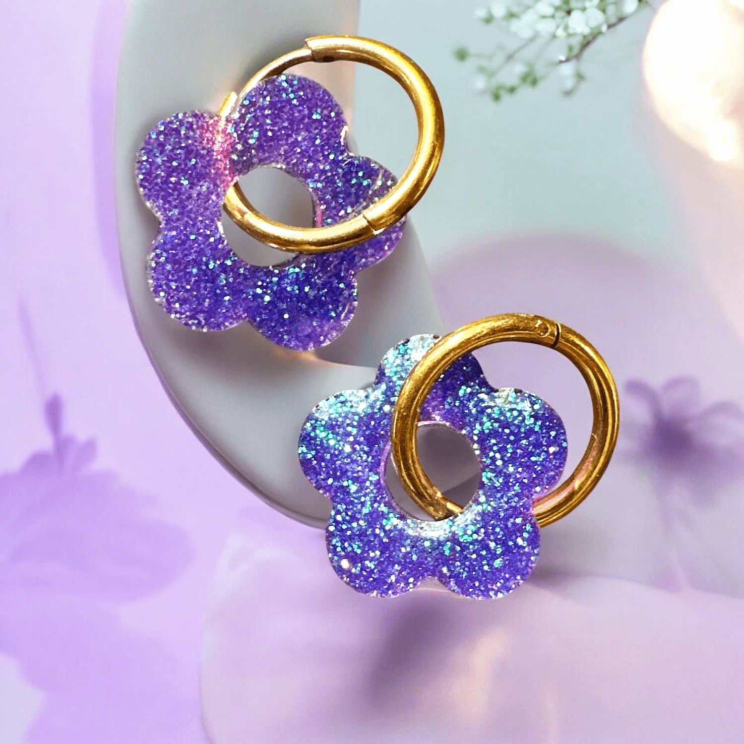 Boucles d'Oreilles  Fleur paillette fine Violette