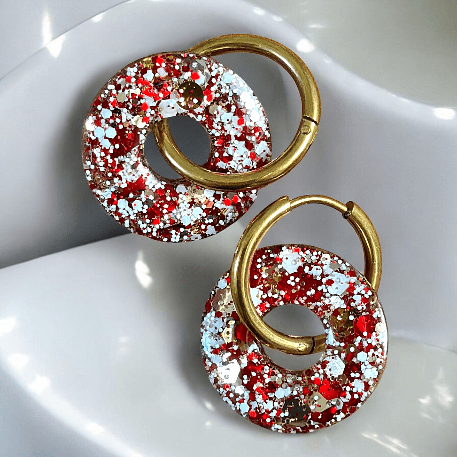 boucles d'oreilles cercle Étincelantes Rouge, blanc et or