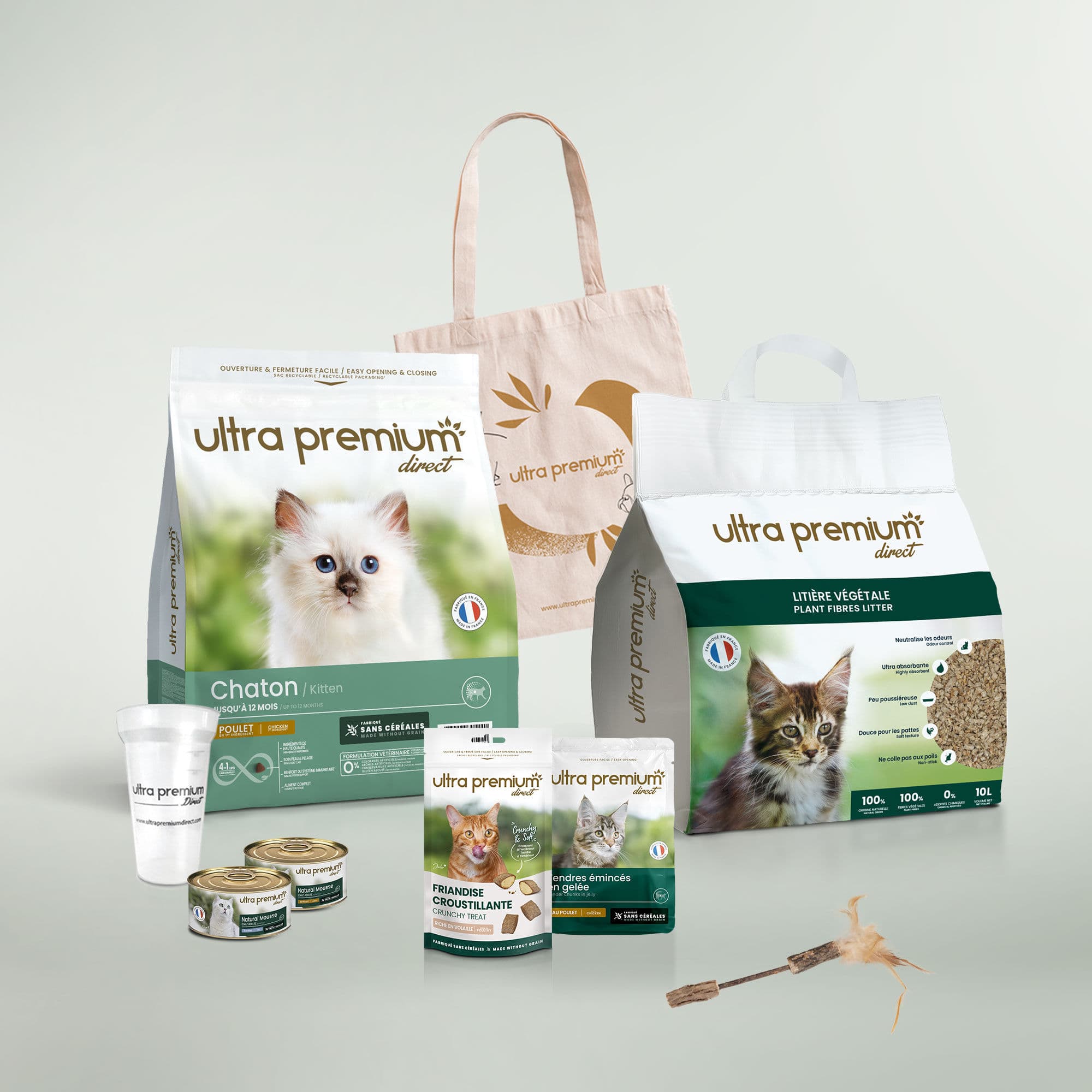 Kit de Bienvenue Chaton : Croquettes Chaton (3kg) + Mousses Poulet/Sole (2x85g) + autres produits pour chaton - Ultra Premium Direct