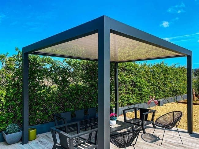 Pérgola bioclimática indep. Génova 4x3 m gris con lamas en blanco