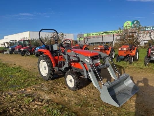 Micro-tracteur Kubota GL23 – 23 CV – 4RM – Reconditionné Avec chargeur neuf