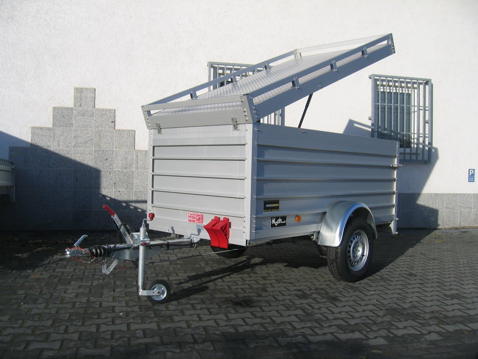Koch Aluline 4.13 250×125×95 cm, 1300 kg