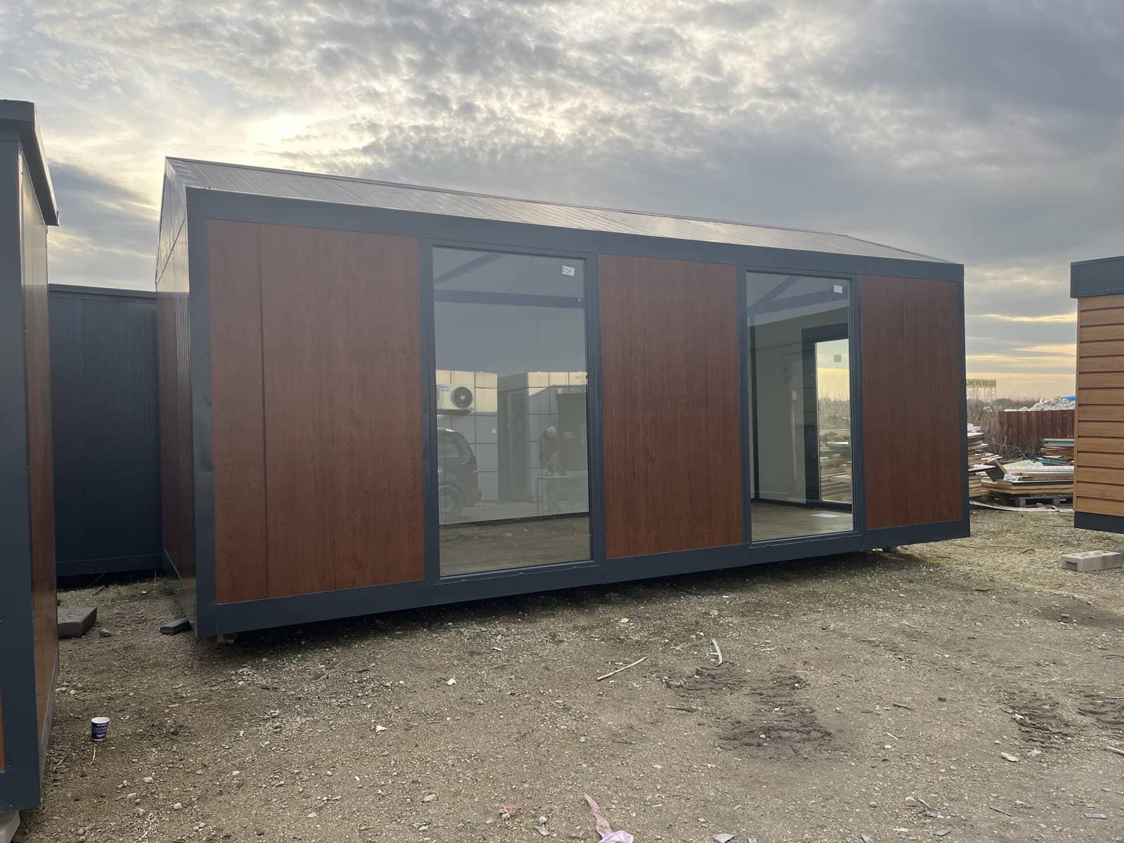 Całoroczny domek modułowy Stodoła 3 × 7 m